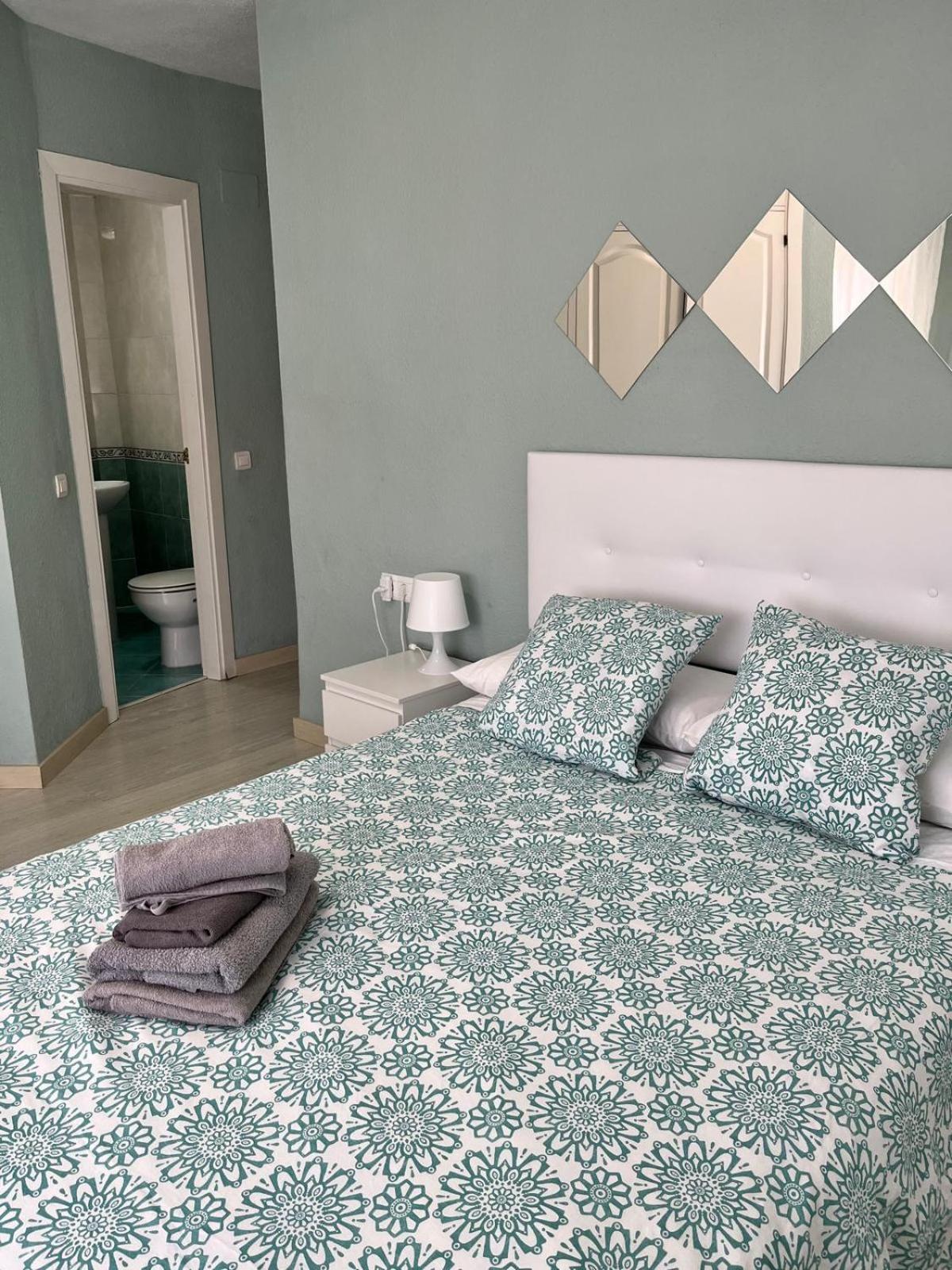 Appartement Patrocinio à Málaga Extérieur photo